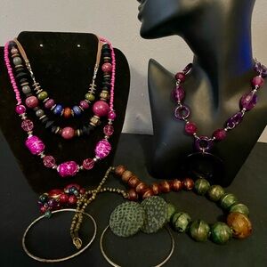 Boho & vintage inspired chunky textures,
Earthy tones & a pop of color Necklaces